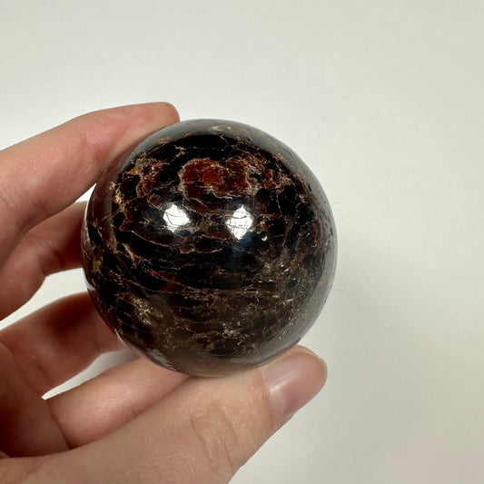 Garnet Sphere (A)