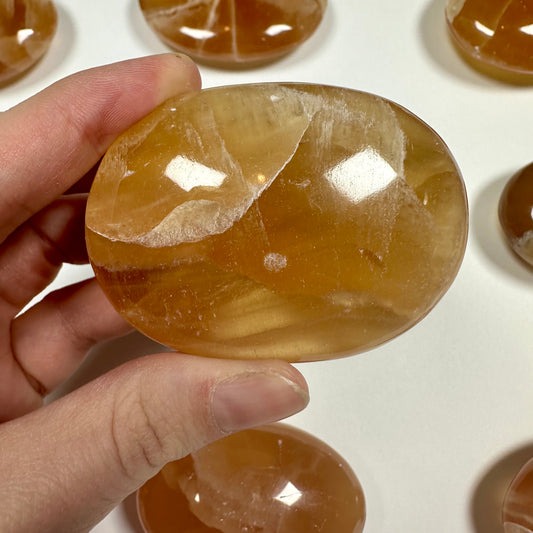 Honey Calcite Palm Stone (G)
