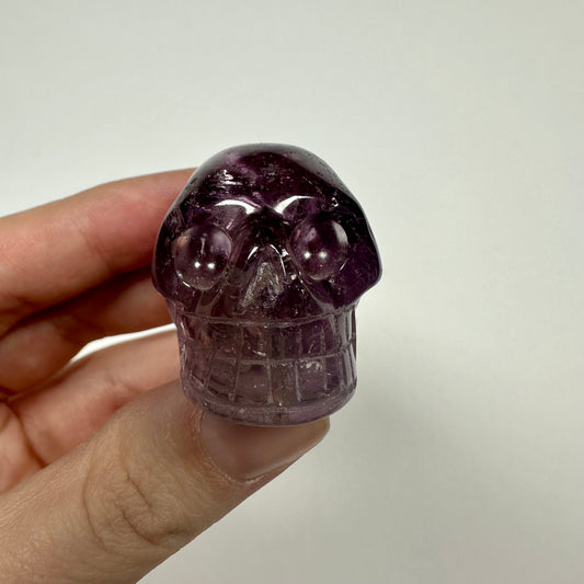 Small Amethyst Skull (B)