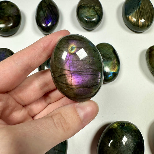 Purple flash Labradorite Palm Stone (E)