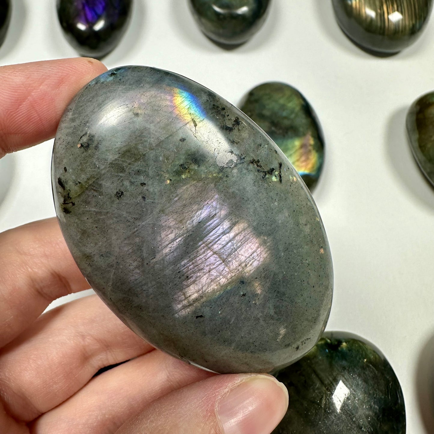 Purple flash Labradorite Palm Stone (G)